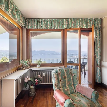 Apartamento Arona Vista Panoramica Dagnente